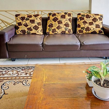 Oyo 91707 Jannah Homestay Syariah Dau Εξωτερικό φωτογραφία
