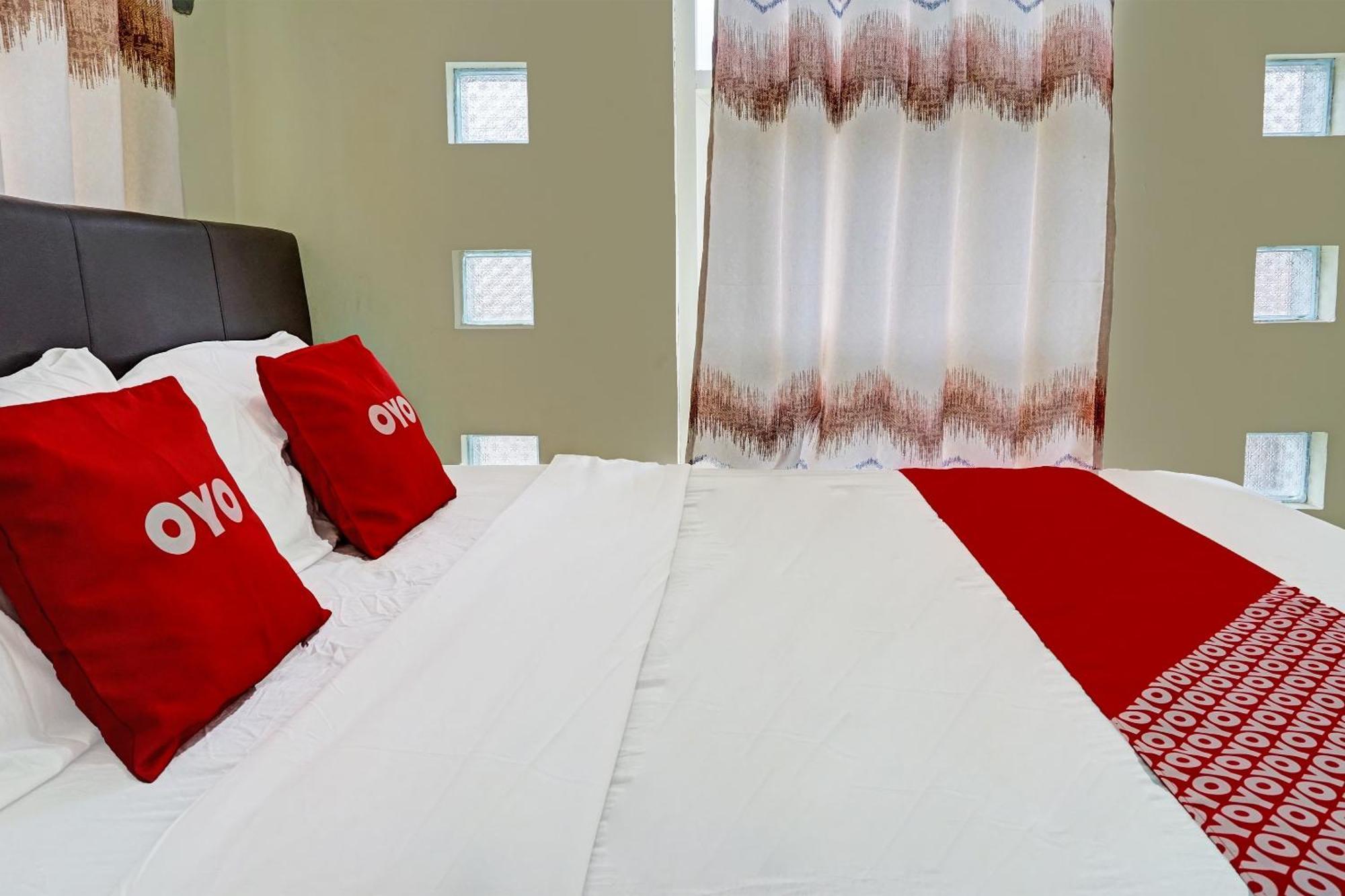 Oyo 91707 Jannah Homestay Syariah Dau Εξωτερικό φωτογραφία