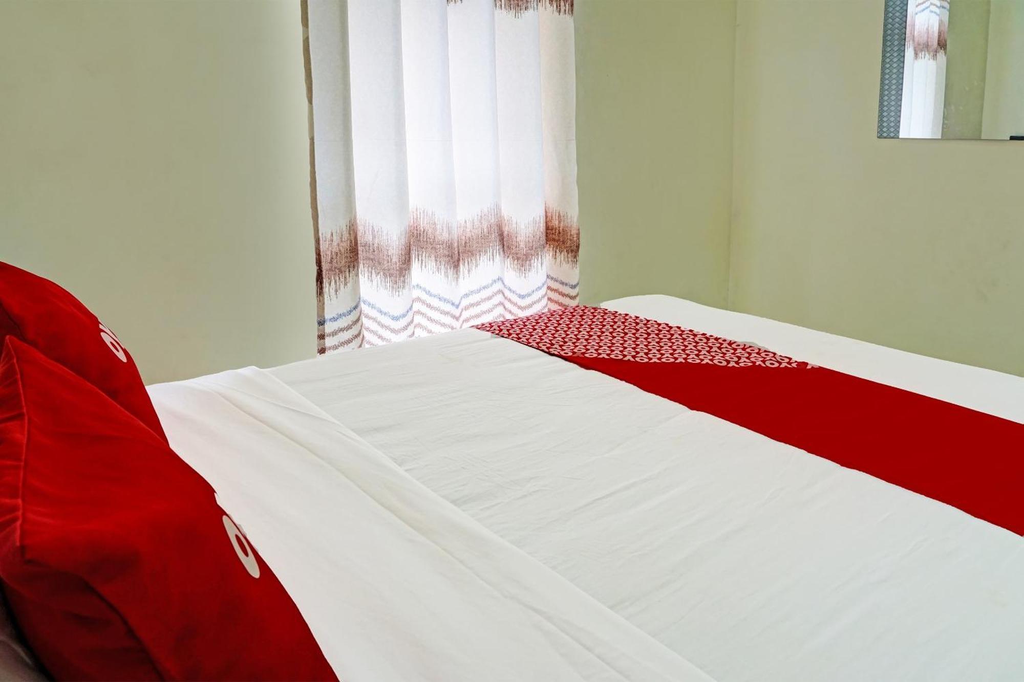 Oyo 91707 Jannah Homestay Syariah Dau Εξωτερικό φωτογραφία