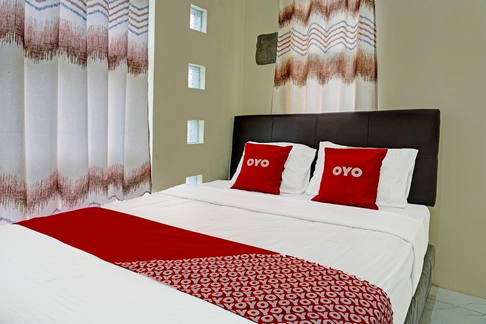 Oyo 91707 Jannah Homestay Syariah Dau Εξωτερικό φωτογραφία