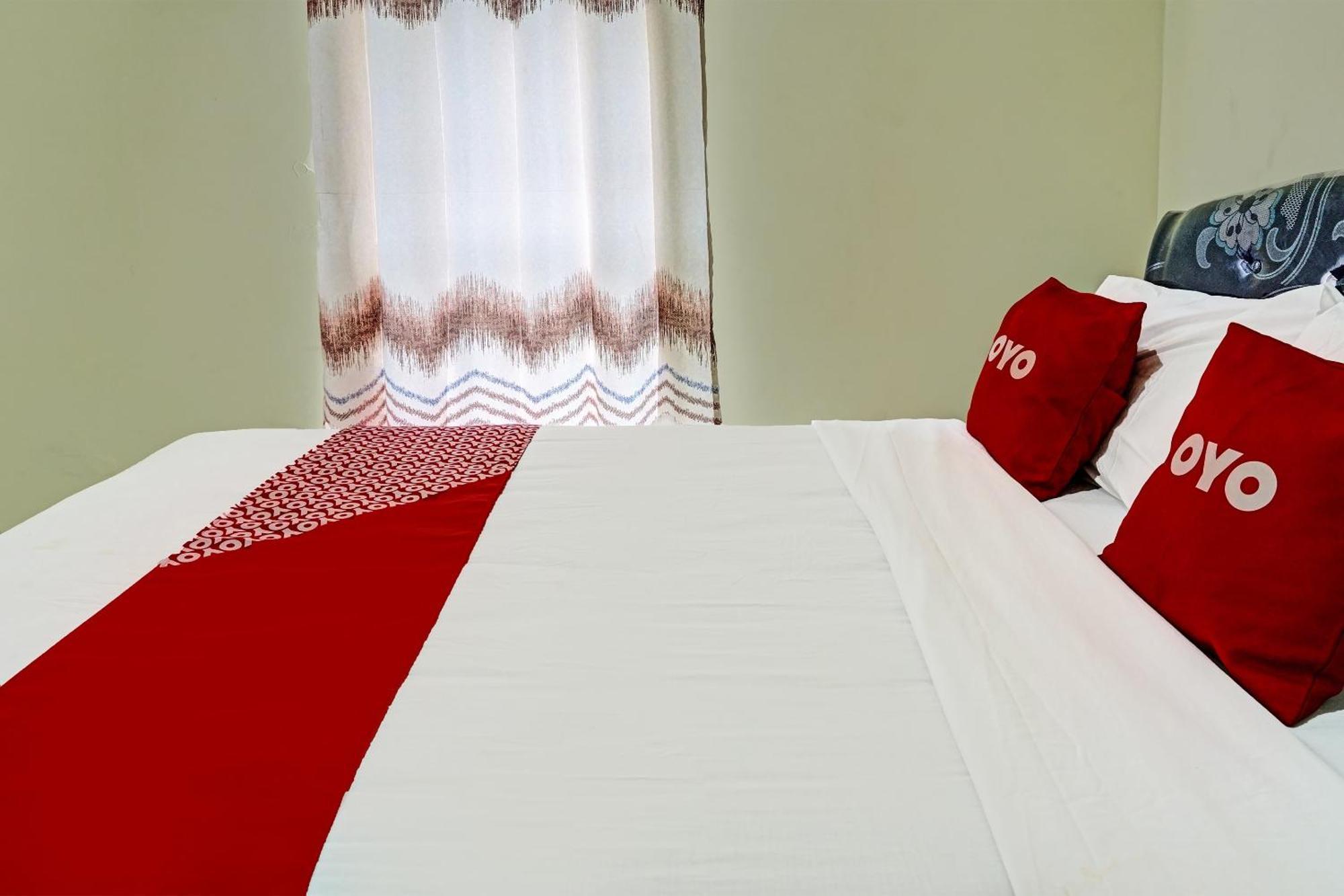Oyo 91707 Jannah Homestay Syariah Dau Εξωτερικό φωτογραφία